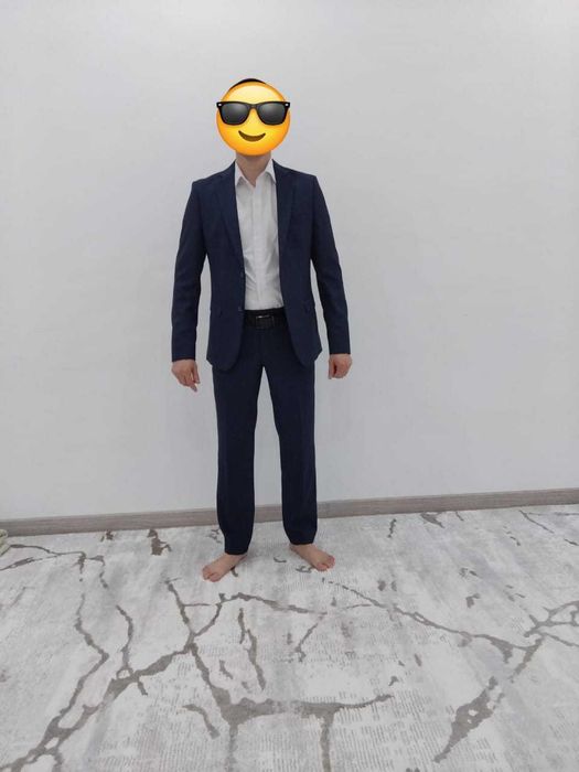 Продам мужской костюм