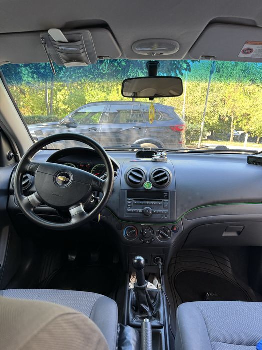 Chevrolet Aveo 1.2 бензин 84 кс.