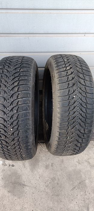 Vând anvelope iarna