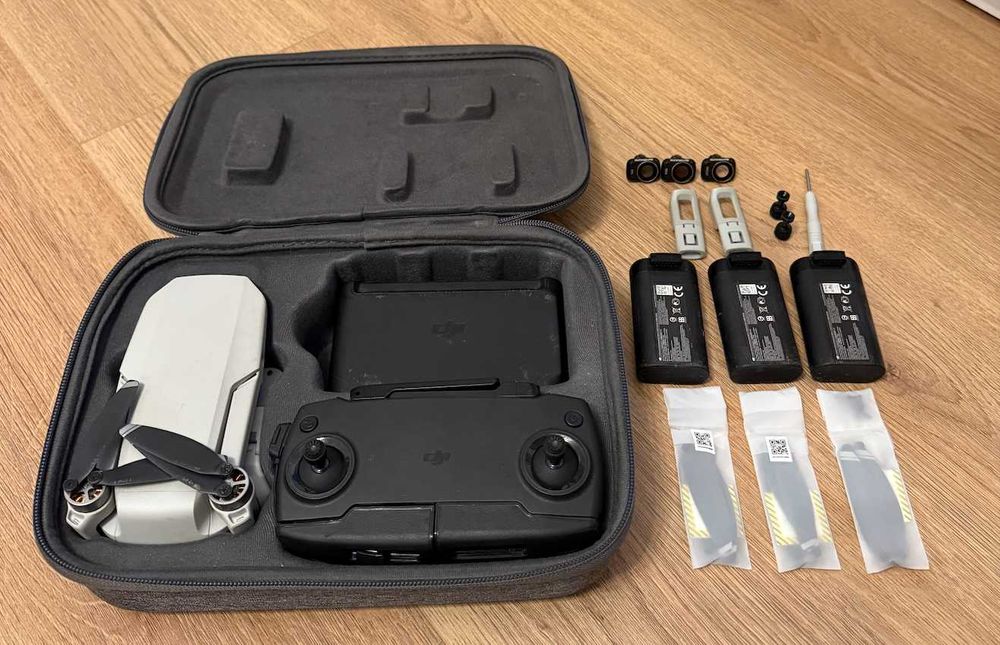 DJI Mavic Mini - Fly More Combo
