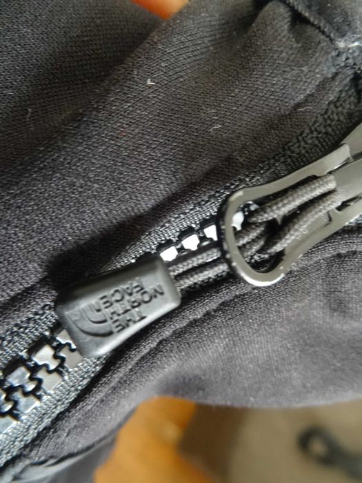 the north face L