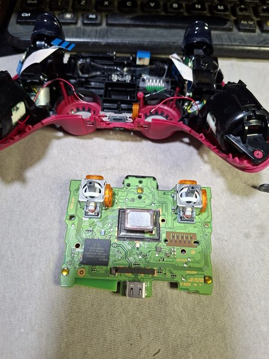 Controller ps5 dualsense cosmic red TMR hall effect