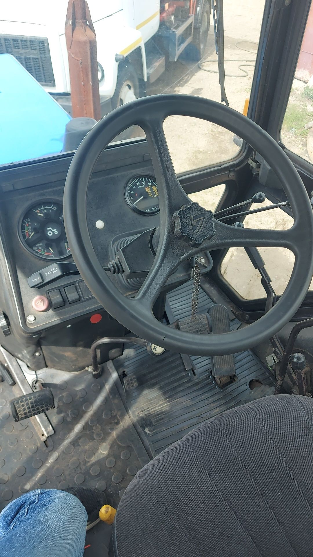 Трактор МТЗ 82.1