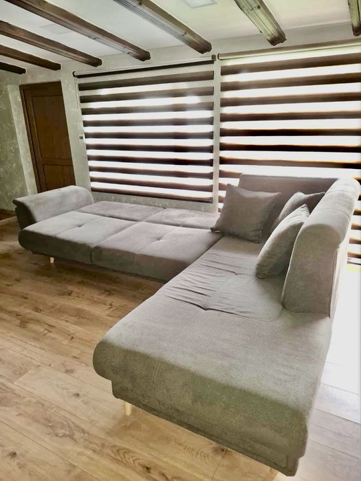 Диван кафяв с място отдолу