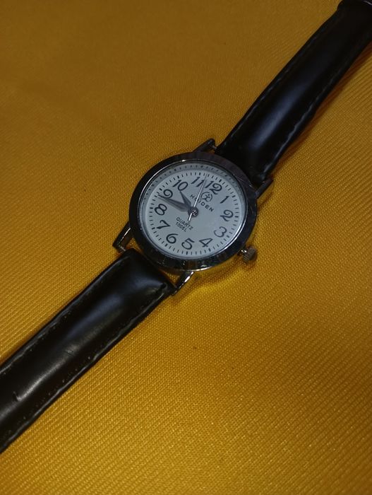 Hoden Quartz дамски елегантен чадовник - 15 лв