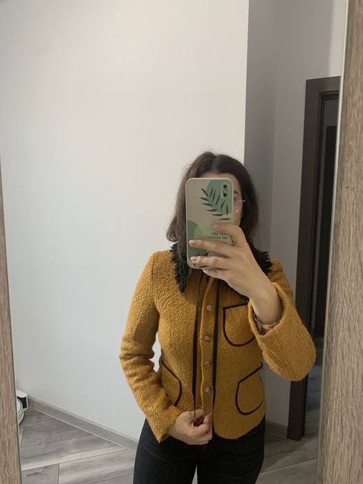 Hainuta brand, peste Zara, Berska.