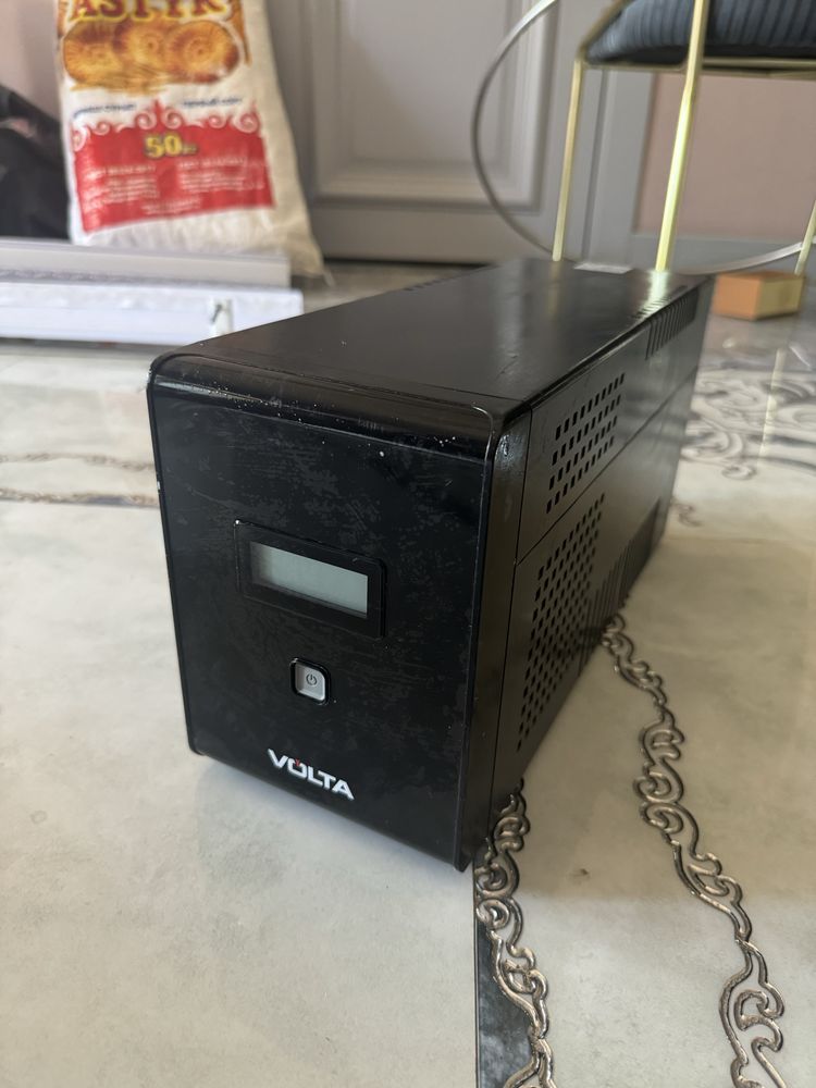 Источник бесперебойного питания,Volta Active LCD 2000