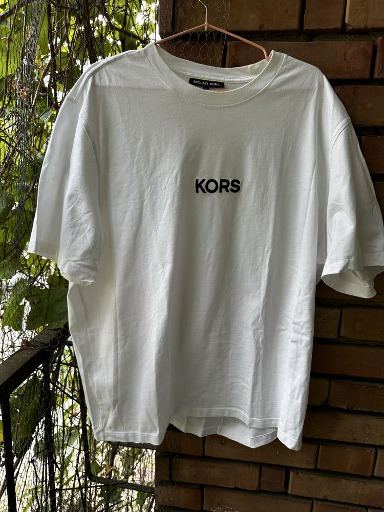 Michael kors , moncler , boss , L sise , Л размер