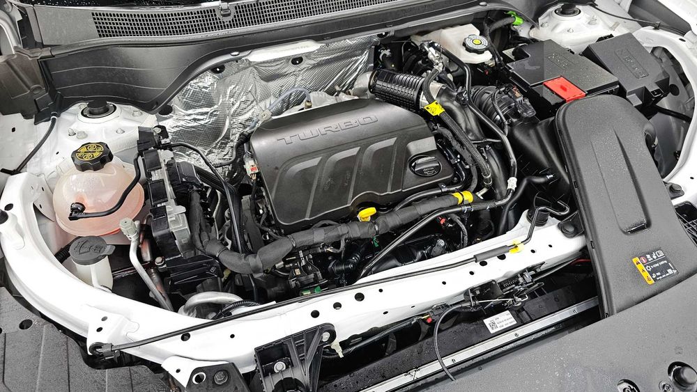 Chevrolet Trax 1.2 Red Line   08