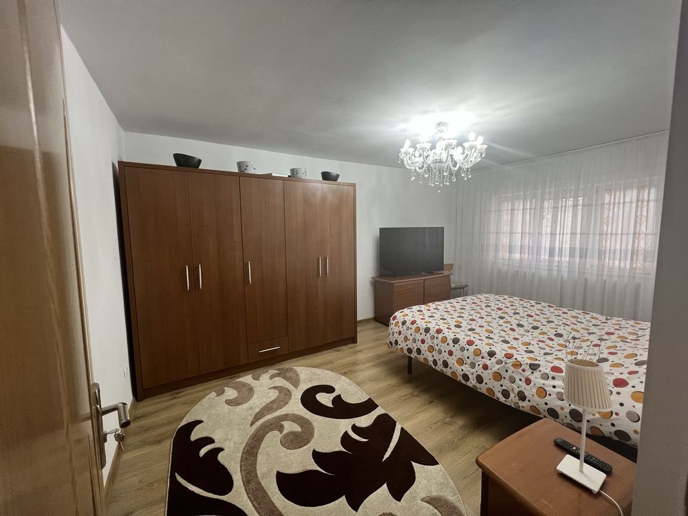 Apartament Navodari 4 camere + Living si bucatarie separate