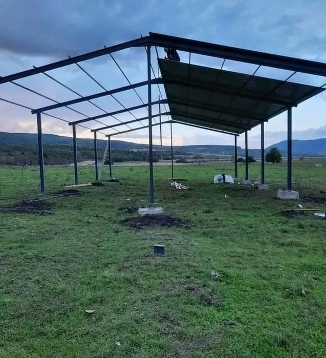 Vând hală metalica 10x20