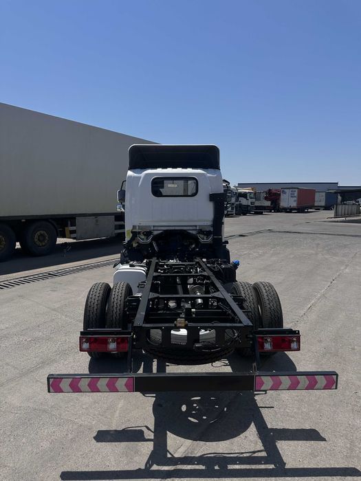 FAW ШАССИ универсальный 2 тонн бензин и дизельный