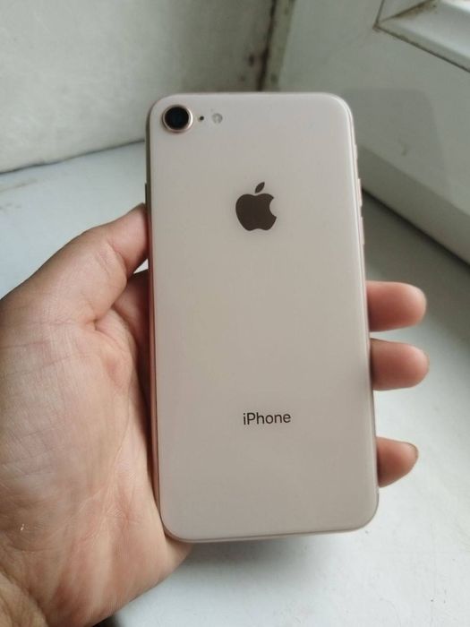 Iphone 8 xolafi axshi