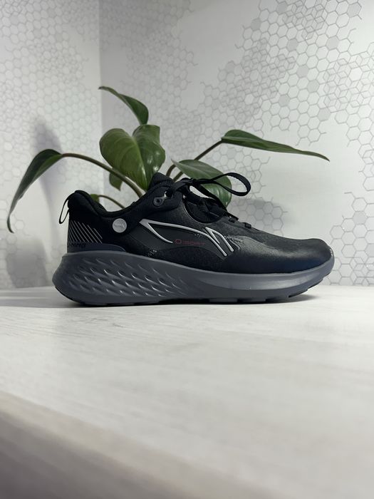 Кроссовки Li ning весенне-осенные 43 размер