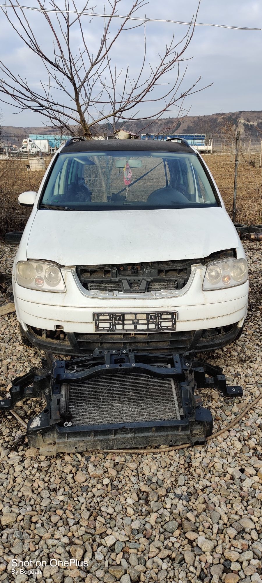 Vindem piese rezultate din dezmembrarea unui Volkswagen Touran