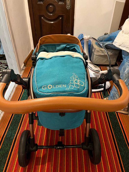 Детская коляска фирмы GOLDEN