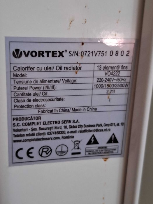 Vand radiator electric cu ulei VORTEX