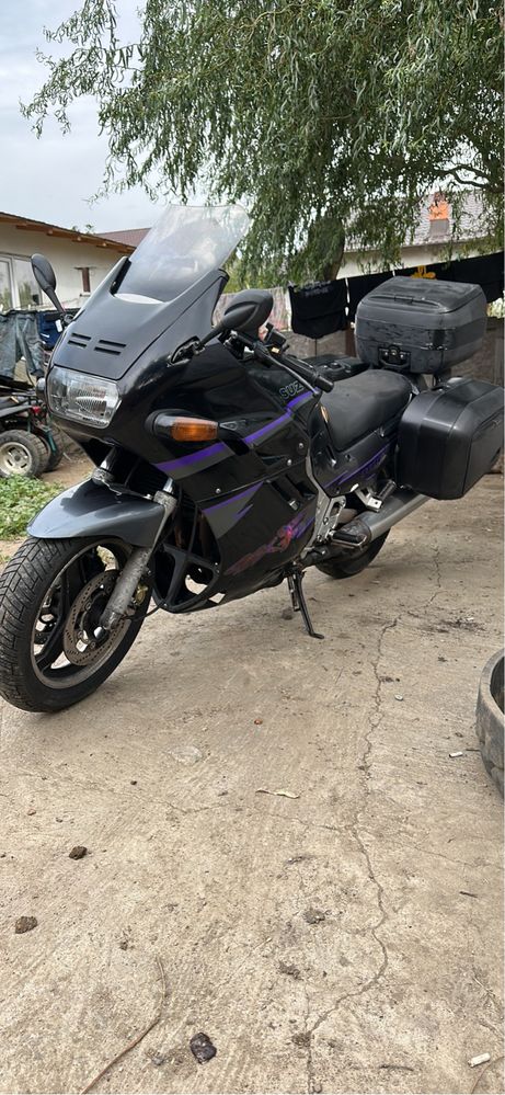 Suzuki gsxf 1100cc