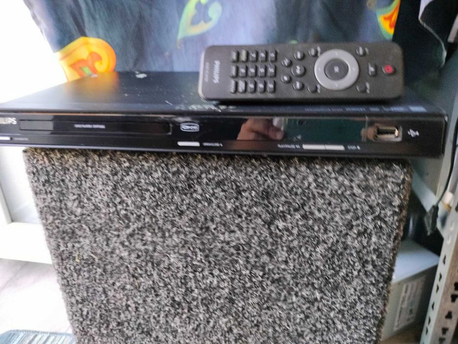 PHILIPS dvd cu telecomanda