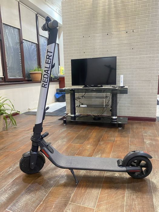 Электросамокат Ninebot Segway ES4 версия Red Alert