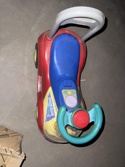 Машинка детская