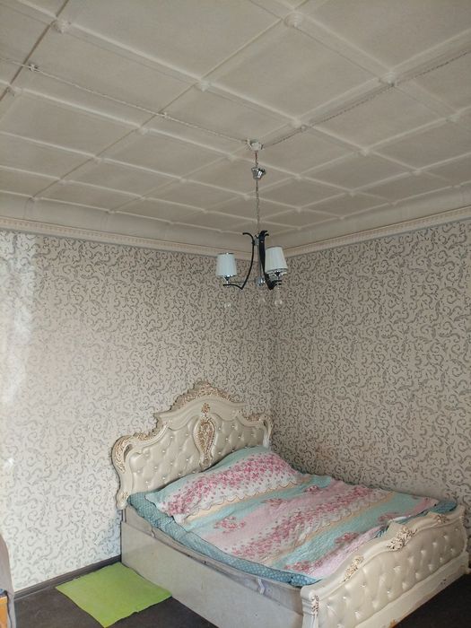 Uy sotiladi 1xona 25kv.m