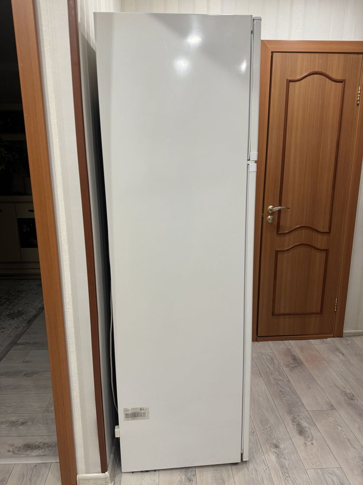 Продам Холодильник Bosh