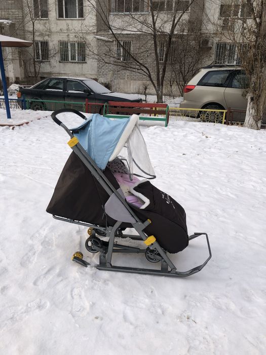 Продам коляску-санки в хорошем состоянии