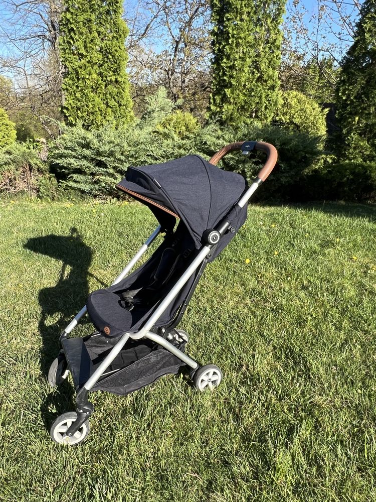 Лятна количка Cybex Eezy