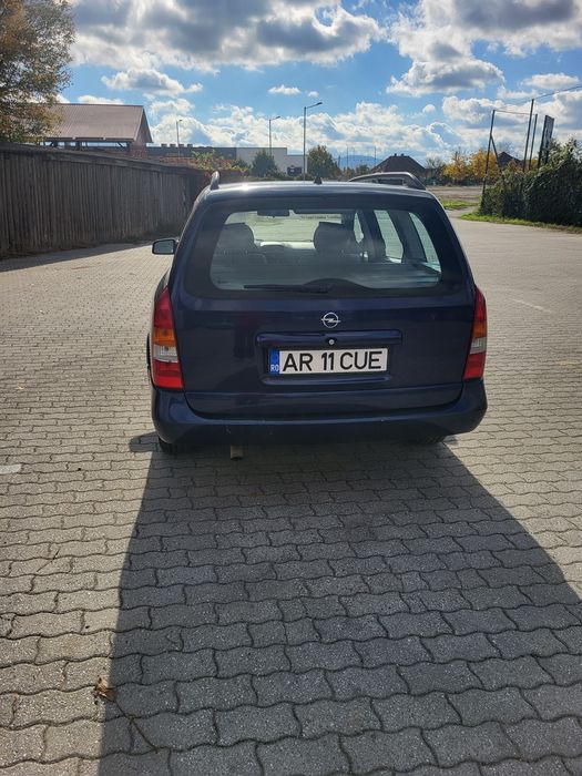 Opel Astra G, condiție bună, kilometri puțini.