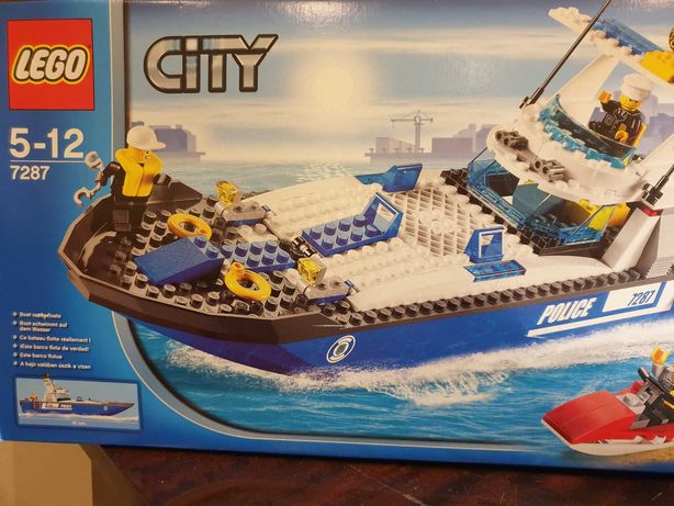 Set Lego City 7287 Barca Politie - toate piesele, cutie & carte montaj