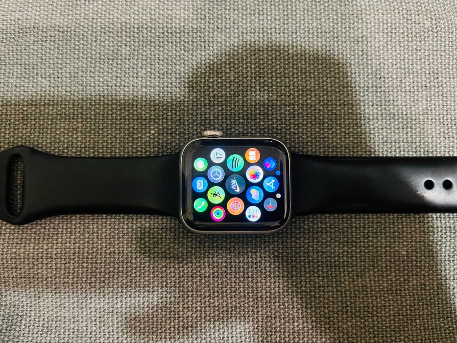 Apple Watch Series 4 Stainless Steel 40mm