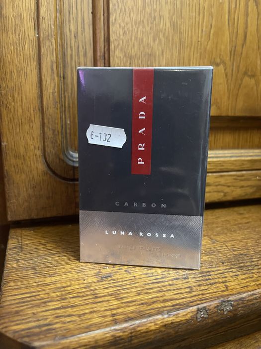 Vand parfum Prada Carbon Luna Rossa