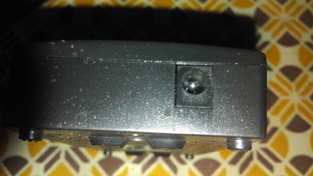 8 портов Суич за връзка с интернет