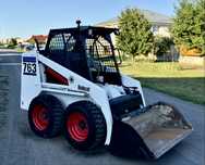 Incarcator Frontal - Bobcat 763 - An 2000 - Greutate 2.8 T - 3300 Ore