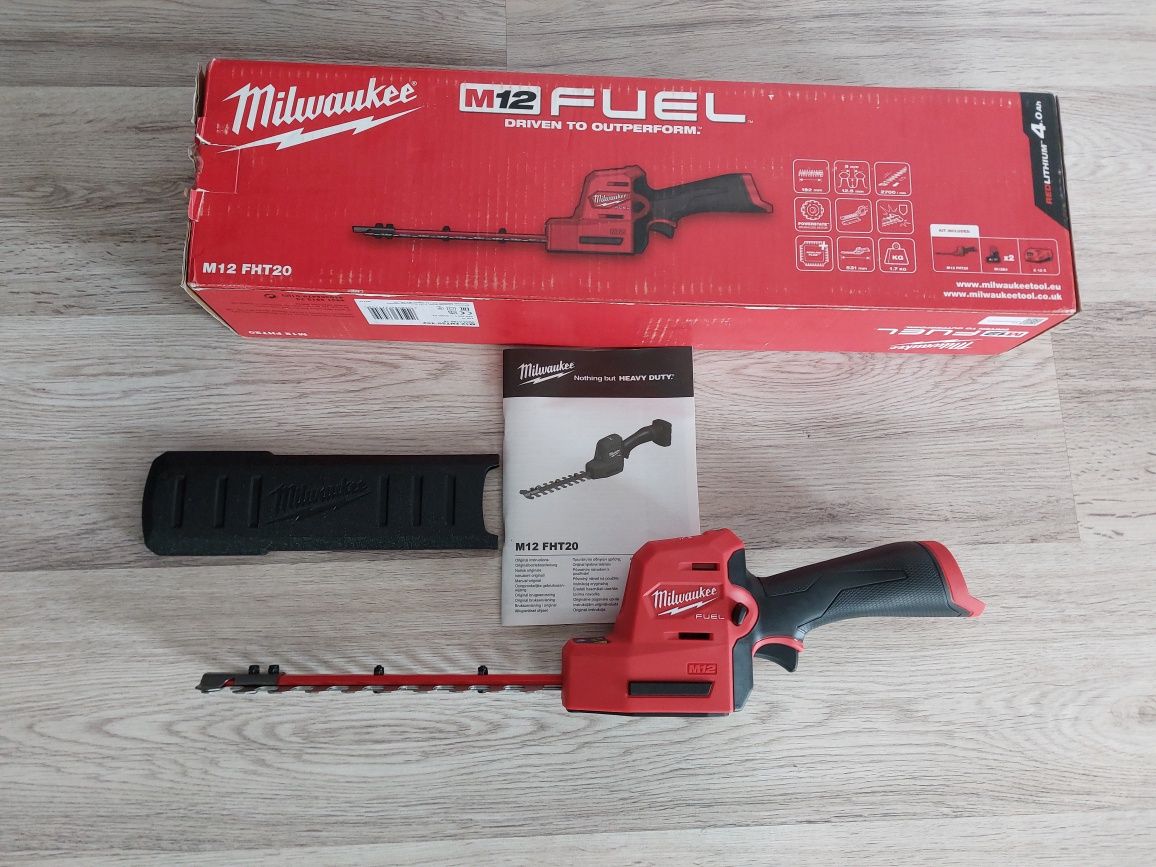 Foarfeca gard viu milwaukee M12 FHT20, nou