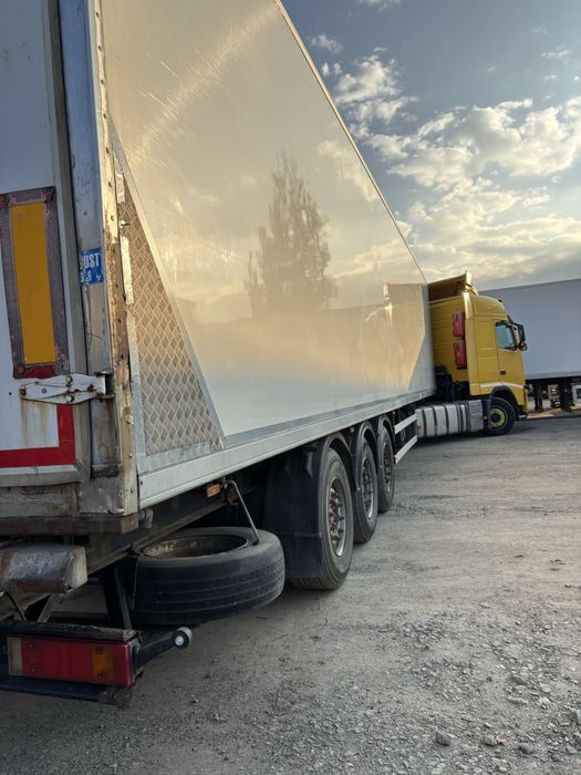 Semiremorcă frigorifică