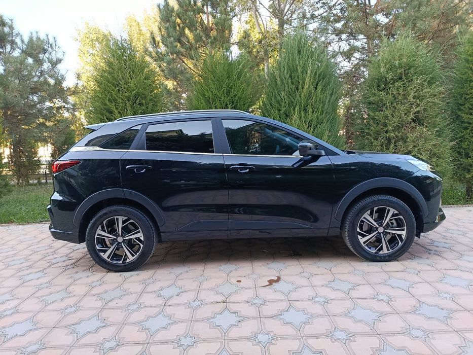 JAC JS6 2025! Holati Yangi. Salondagi narxi 330 mln