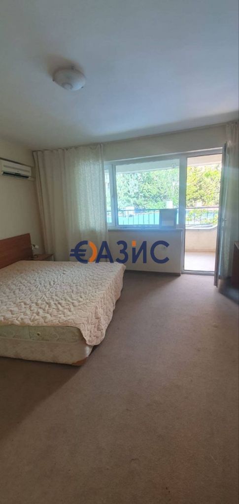 Продава се Двустаен апартамент в к.к. Слънчев бряг - 67 кв.м за 993 €/кв.м - Снимка #14