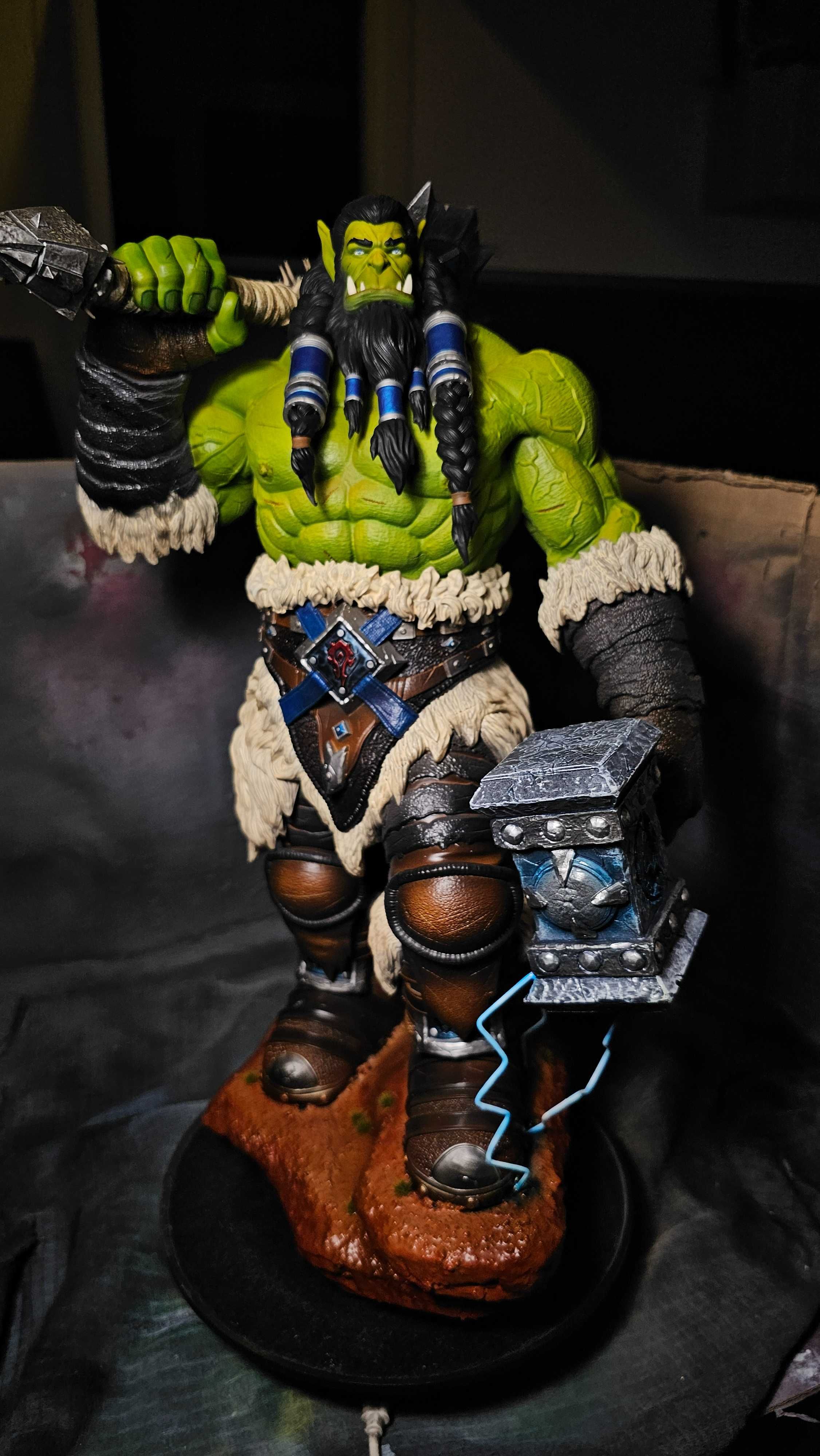 Statueta pictata manual Thrall World of Wacraft. Figurina, Miniatiura