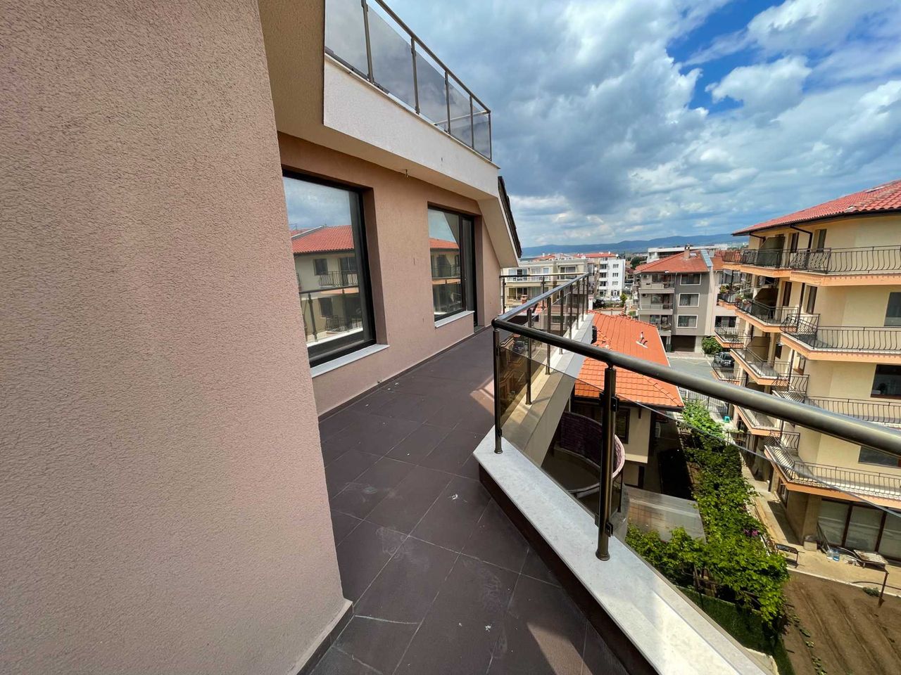 Продава се Мезонет в Несебър - 224 кв.м за 1015 €/кв.м - Снимка #2