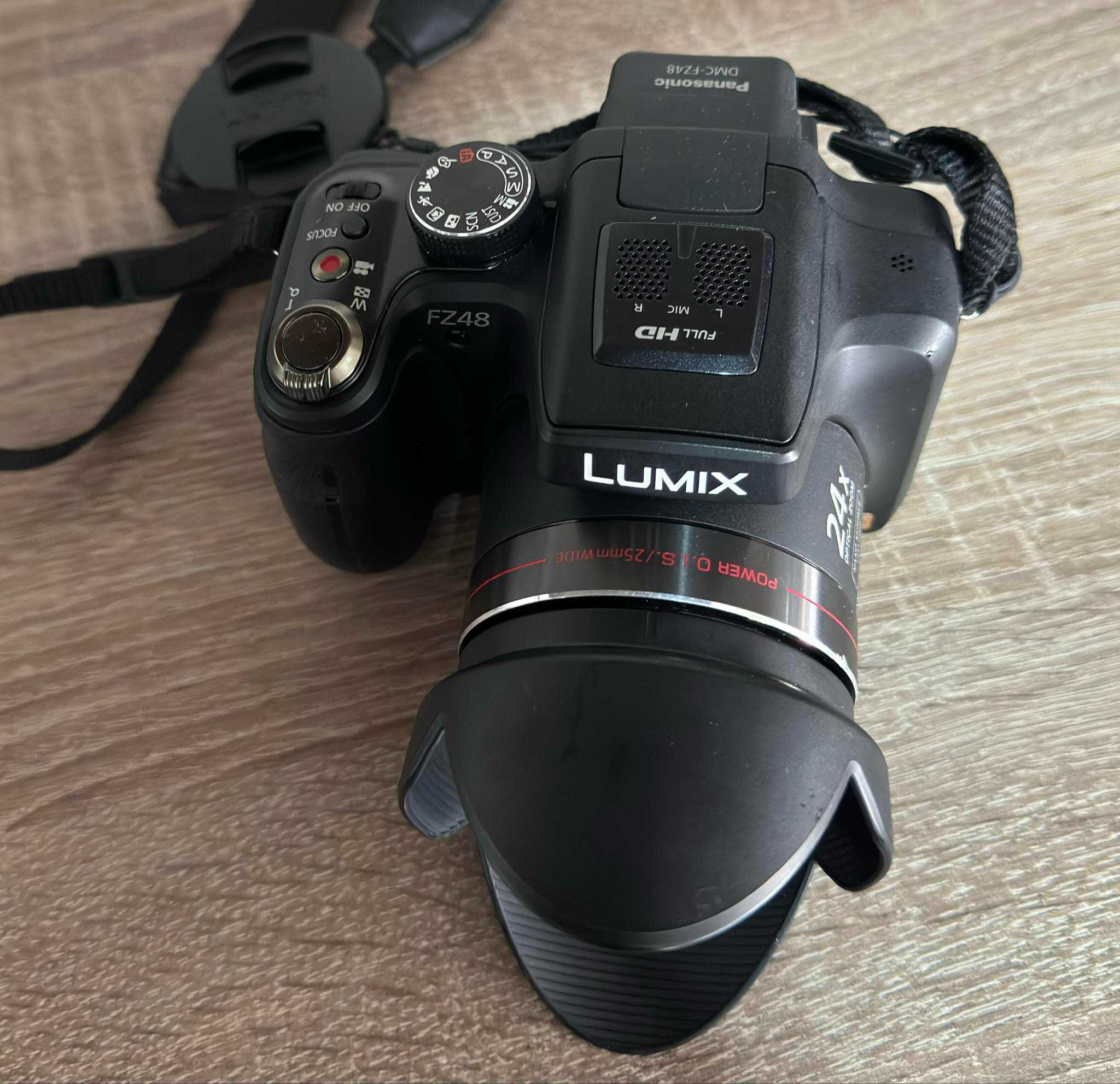 фотоапарат Panasonic DMC-FZ48