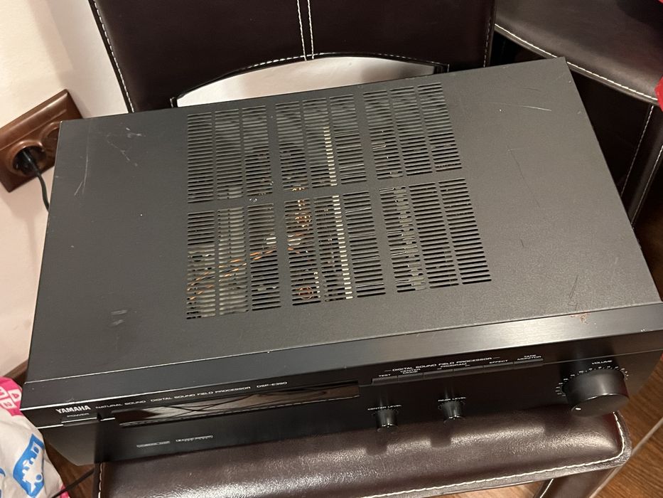 Yamaha DSP-E390 = Digital Sound Field Processor