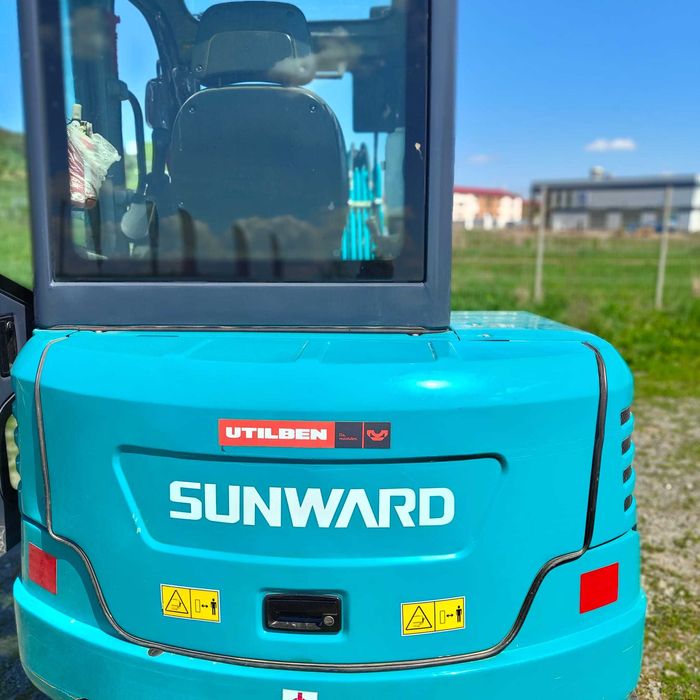 Vand Excavator SUNWARD SWE25F