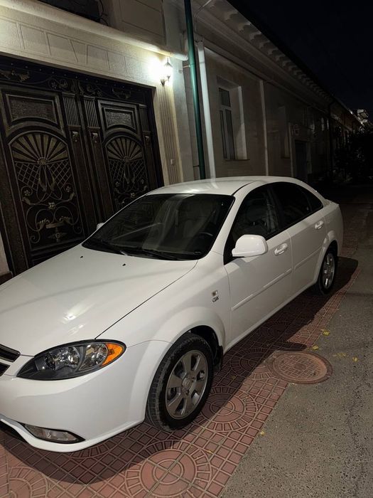 Jentra sotiladi bez lyuk 7 min yurgan