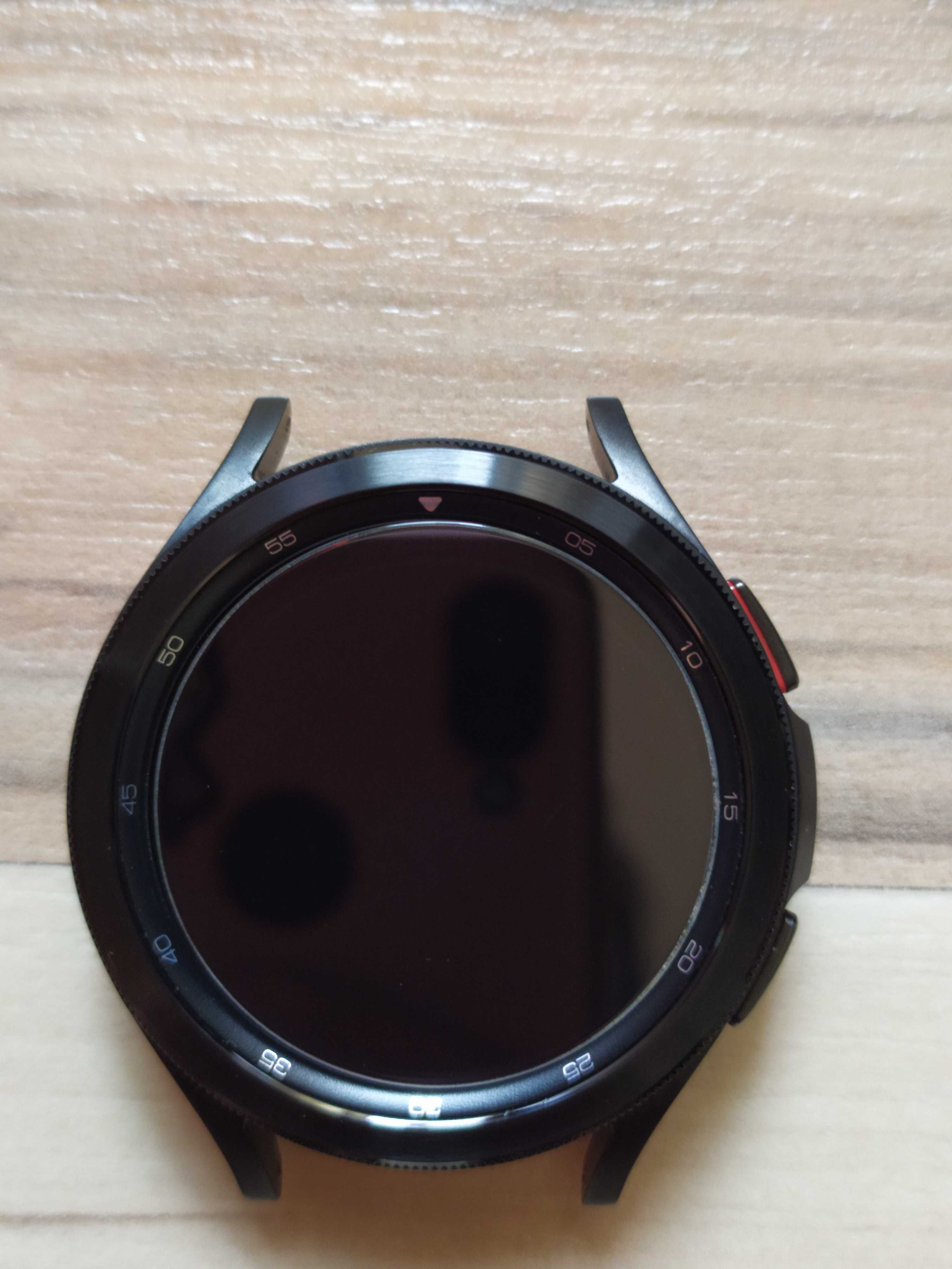 Продавам Galaxy Watch4 Classic, 46mm