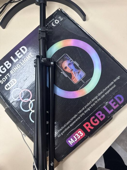 Кольцевая лампа LED