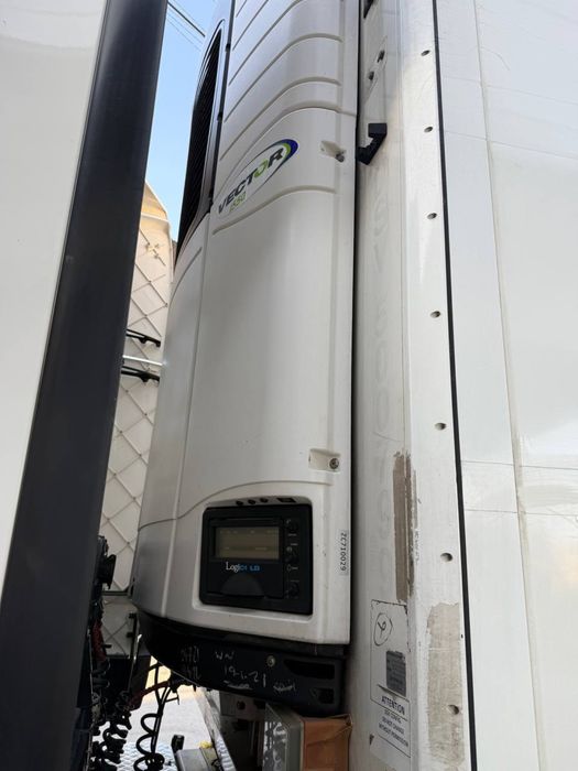 CKANIA R450 + SCHMITZ Реф прицеп Сотилади