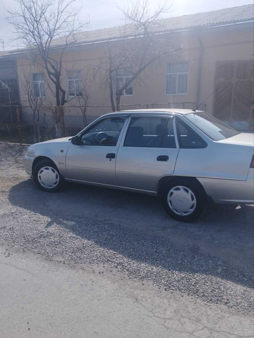 Nexia 2 DOHC 185000 км Газ балон