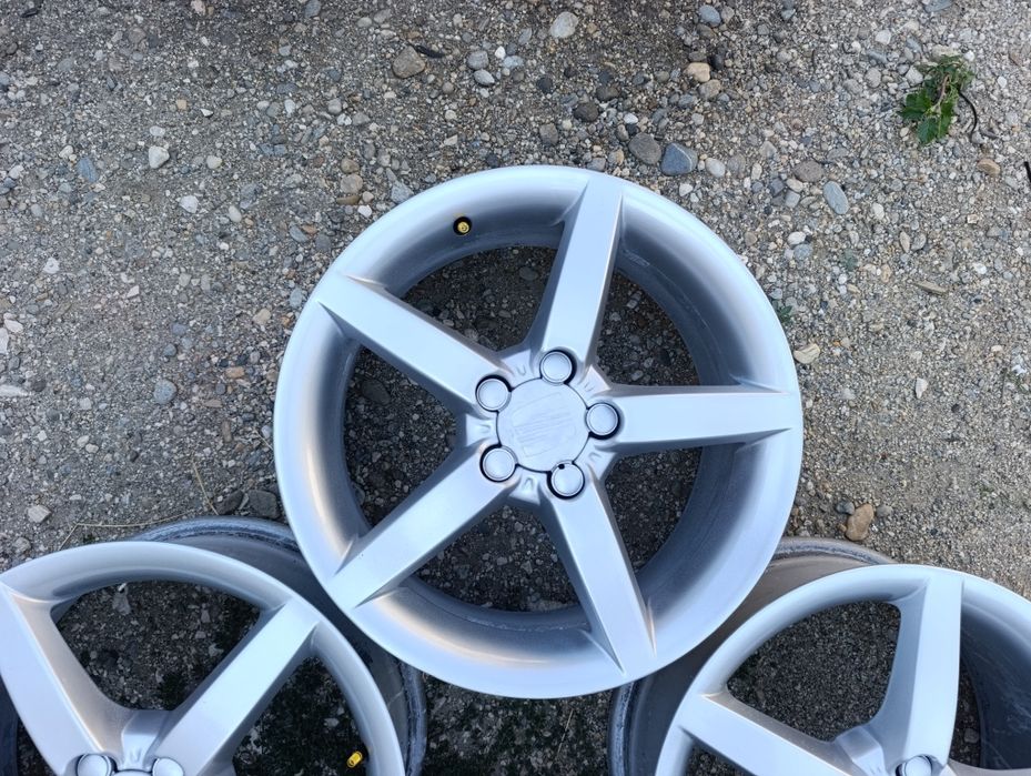 Jante Seat Ibiza R16 5x100 vând sau schimb